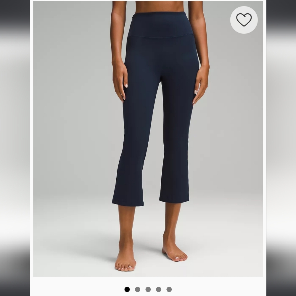 ☀️sold out☀️ lululemon SHR groove crops 23"